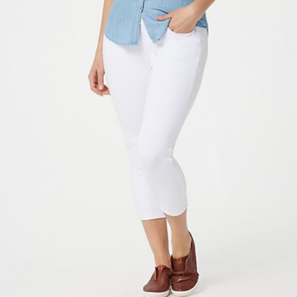 Belle by Kim Gravel pull-on cropped Jegging